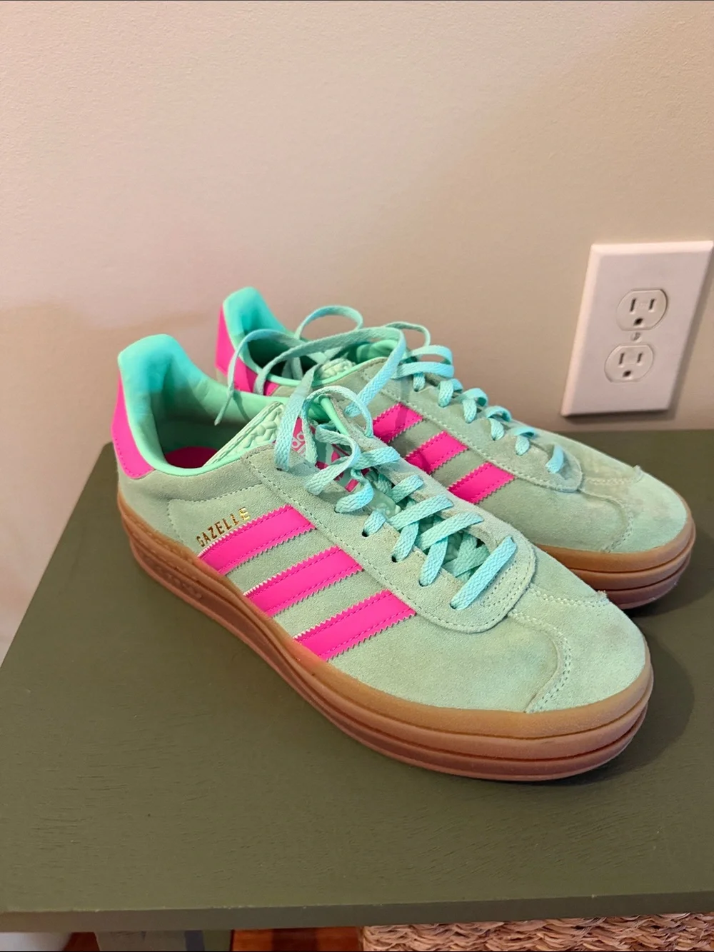 adidas Women’s Mint Green & Hot Pink Gazelles - Picture 1 of 5
